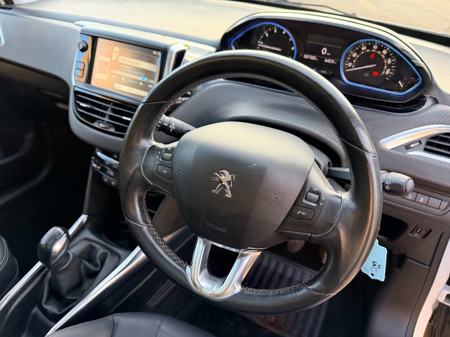 Used Peugeot 2008 2014 for sale - 77269411: Photo 17