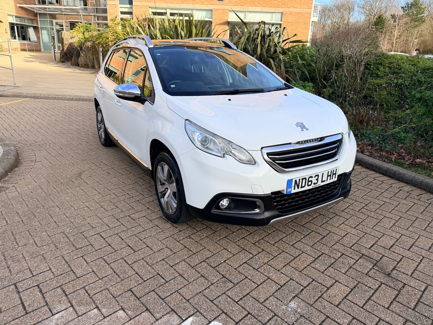 Used Peugeot 2008 2014 for sale - 77269411: Photo 2