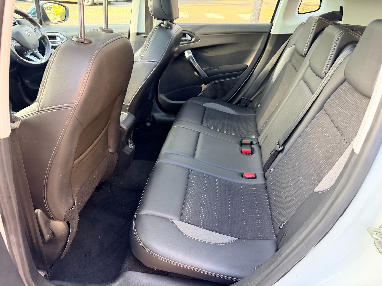 Used Peugeot 2008 2014 for sale - 77269411: Photo 23