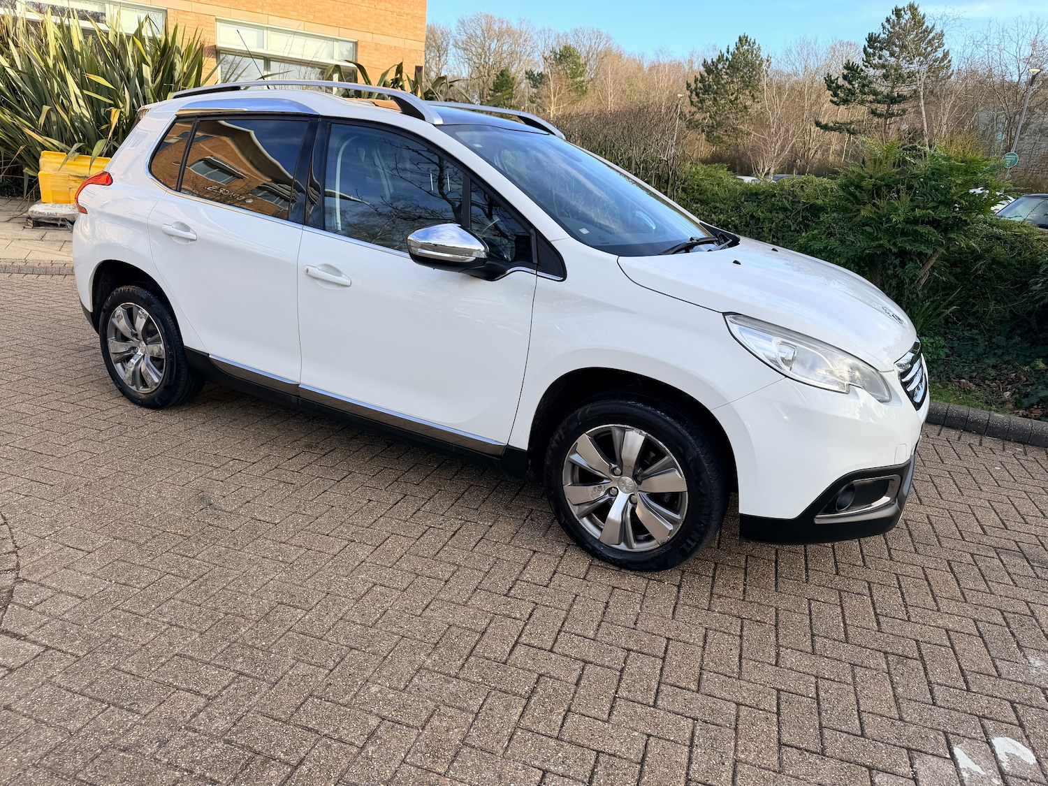 Used Peugeot 2008 2014 for sale - 77269411: Photo 4