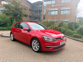 Used Volkswagen Golf 2017 for sale - 79082312: Photo