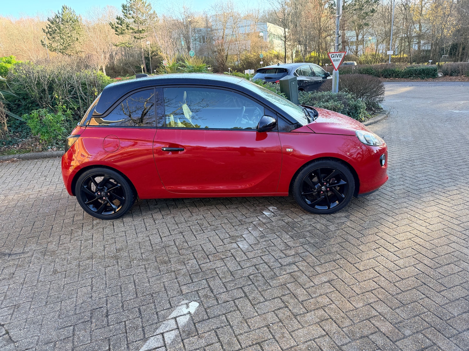 Used Vauxhall ADAM 2017 for sale - 77124326: Photo 4