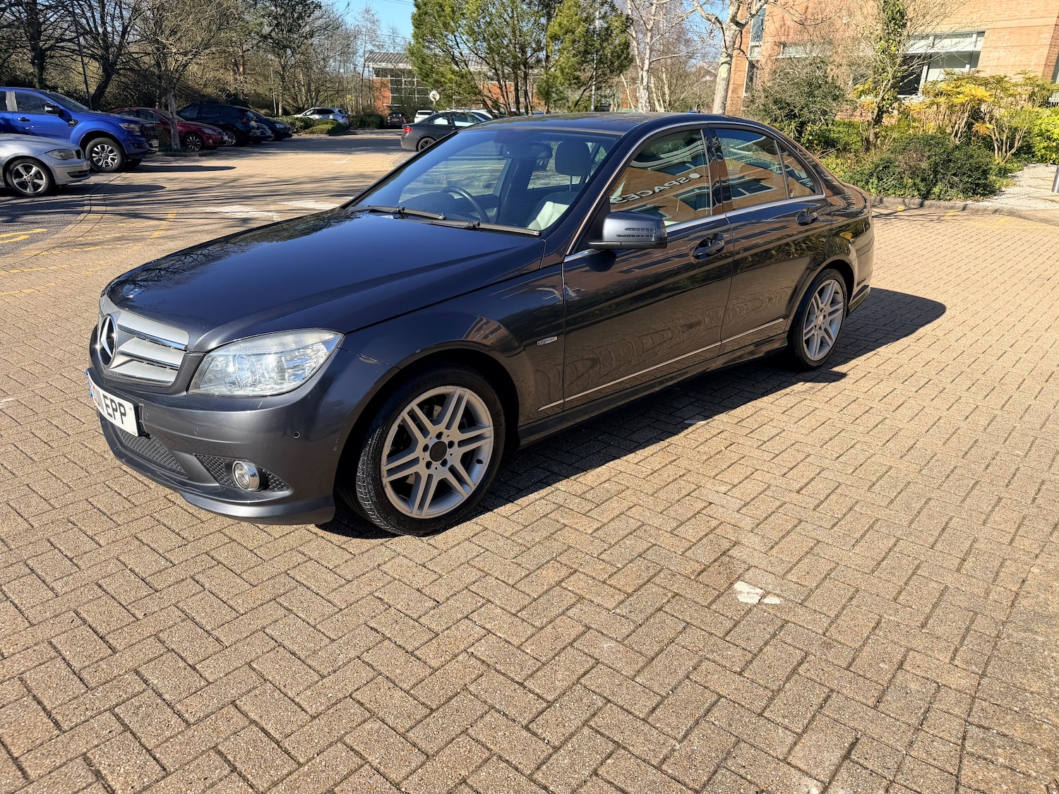Used Mercedes-Benz C Class 2011 for sale - 77935448: Photo 11