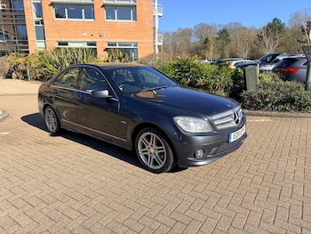 Used Mercedes-Benz C Class 2011 for sale - 77935448: Photo