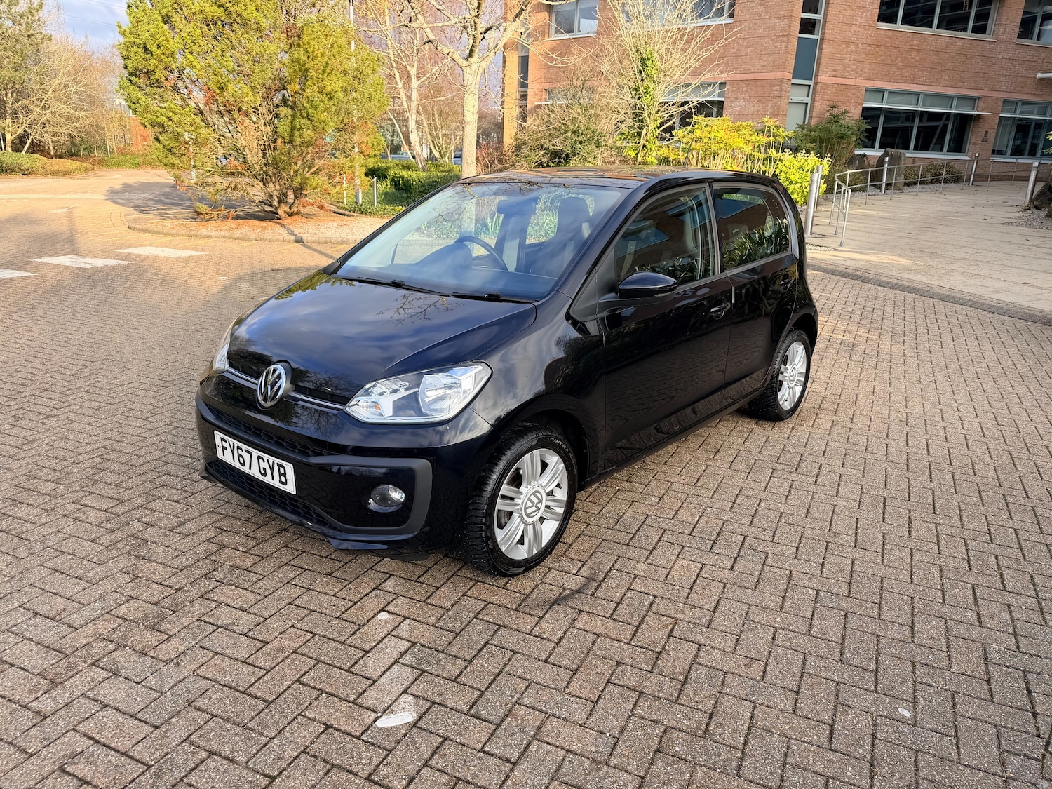 Used Volkswagen up! 2017 for sale - 77124327: Photo 11