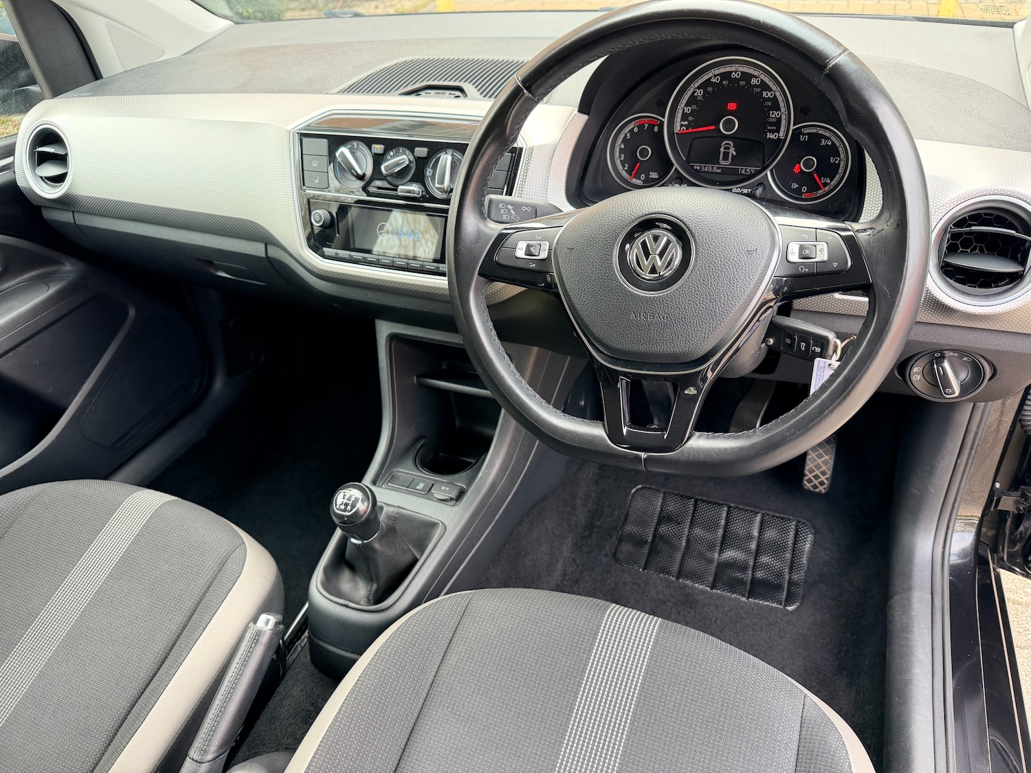 Used Volkswagen up! 2017 for sale - 77124327: Photo 16