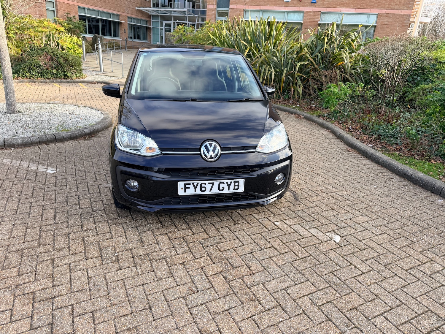 Used Volkswagen up! 2017 for sale - 77124327: Photo 3