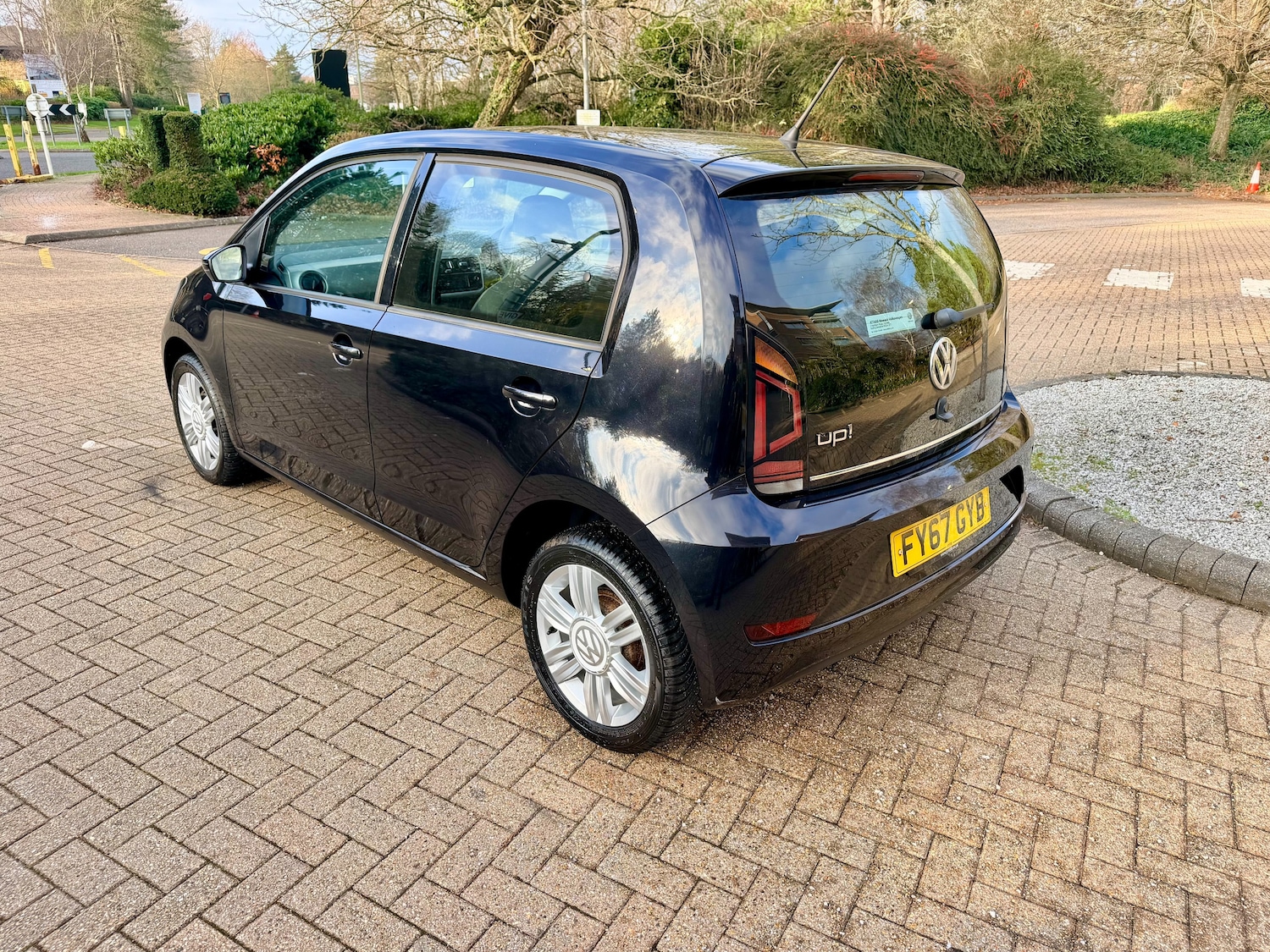 Used Volkswagen up! 2017 for sale - 77124327: Photo 9