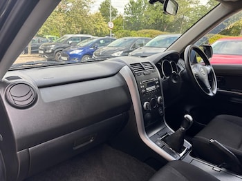 Used Suzuki Grand Vitara 2010 for sale - 79418416: Photo