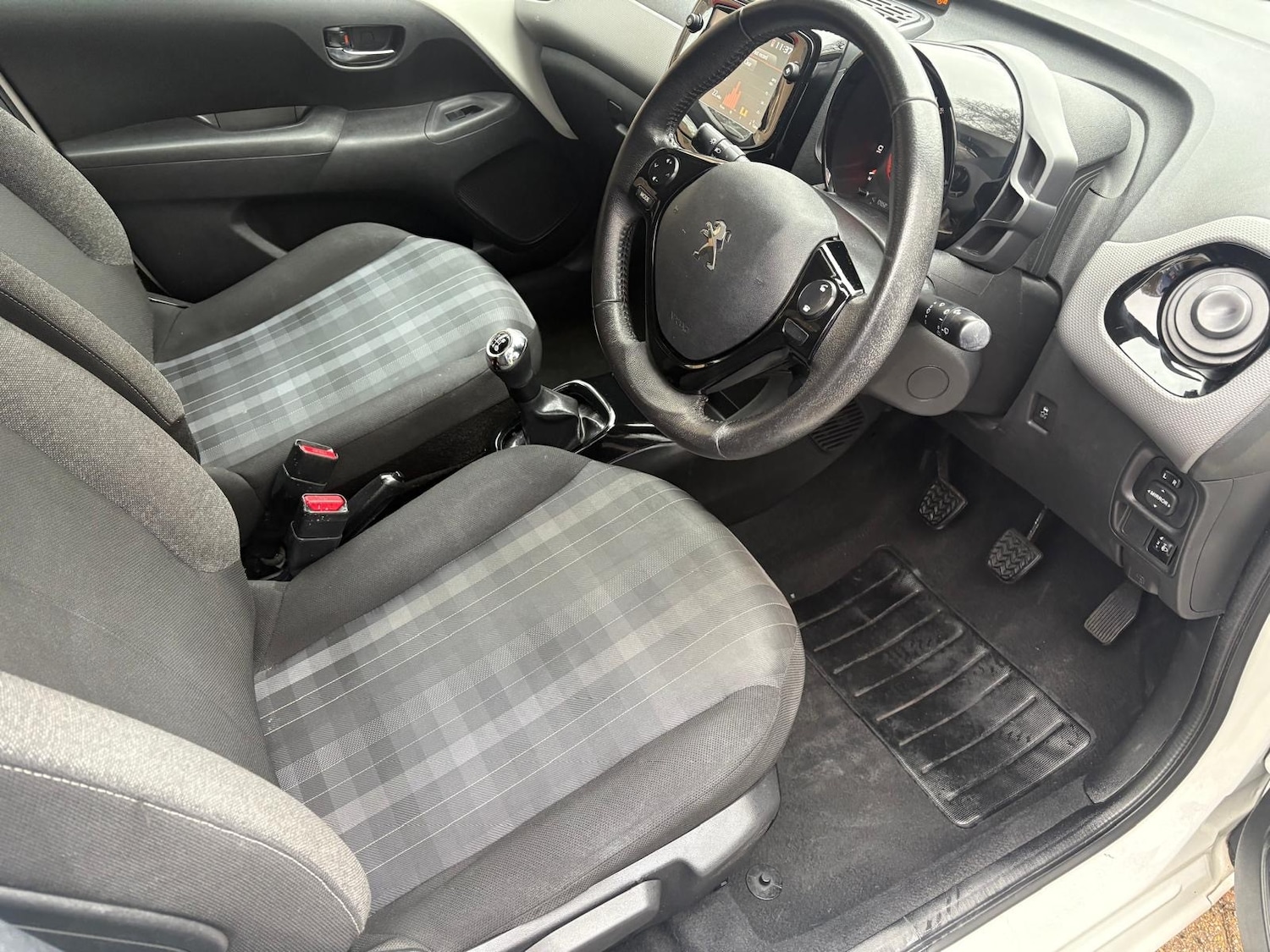 Used Peugeot 108 2018 for sale - 77620346: Photo 14