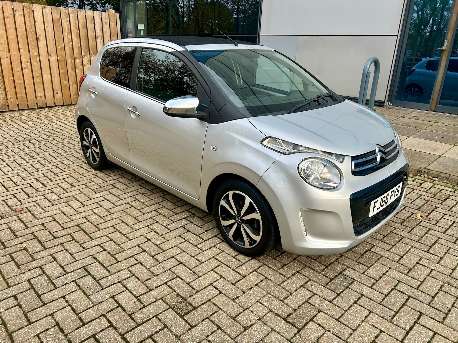 Used Citroen C1 2016 for sale - 77124319: Photo 3