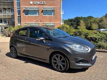 Used Ford Fiesta 2017 for sale - 79507425: Photo