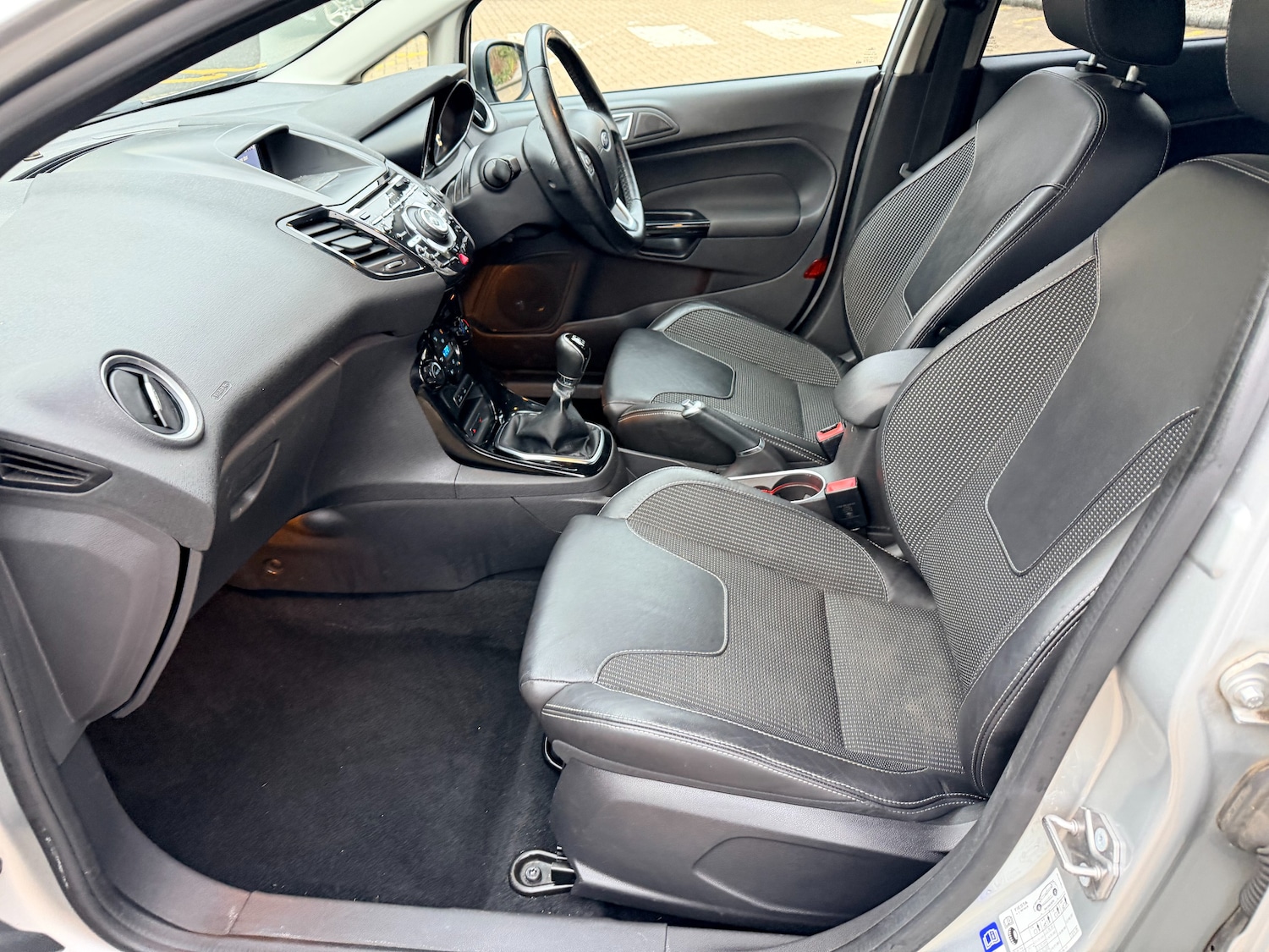 Used Ford Fiesta 2016 for sale - 77200783: Photo 19