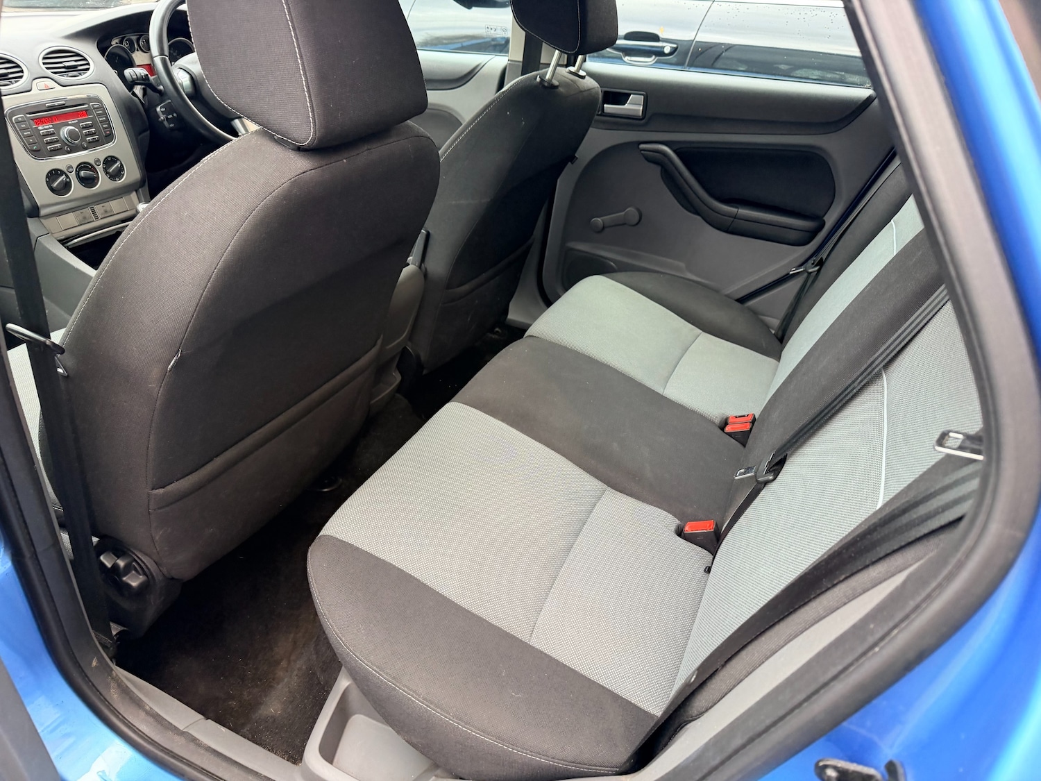 Used Ford Focus 2010 for sale - 77301644: Photo 24