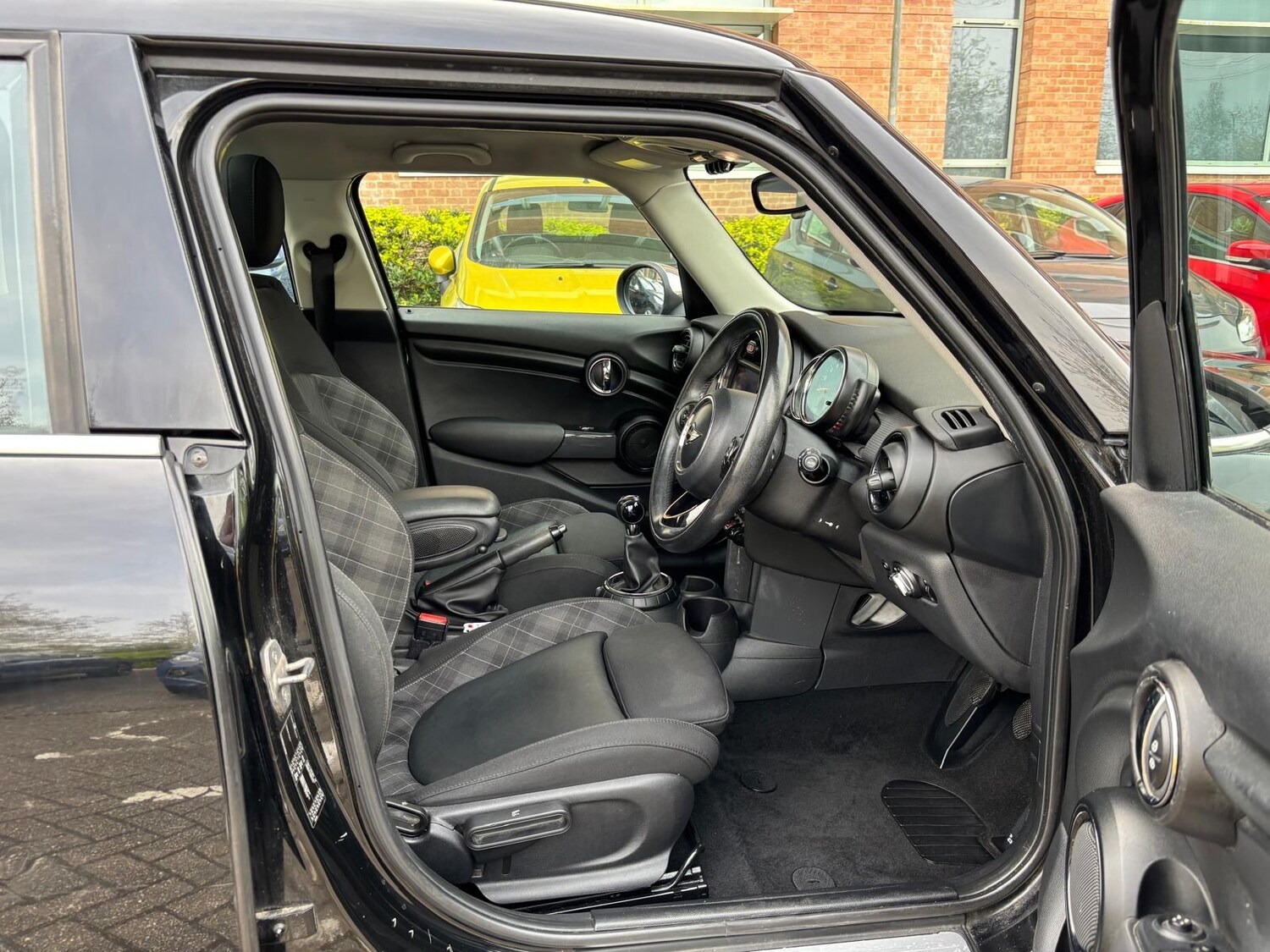 Used MINI Hatch 2015 for sale - 78182592: Photo 19