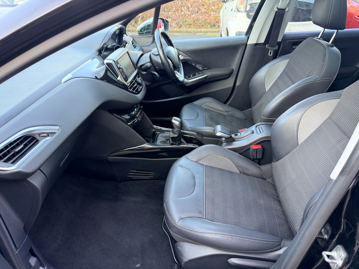 Used Peugeot 2008 2016 for sale - 77703255: Photo 22