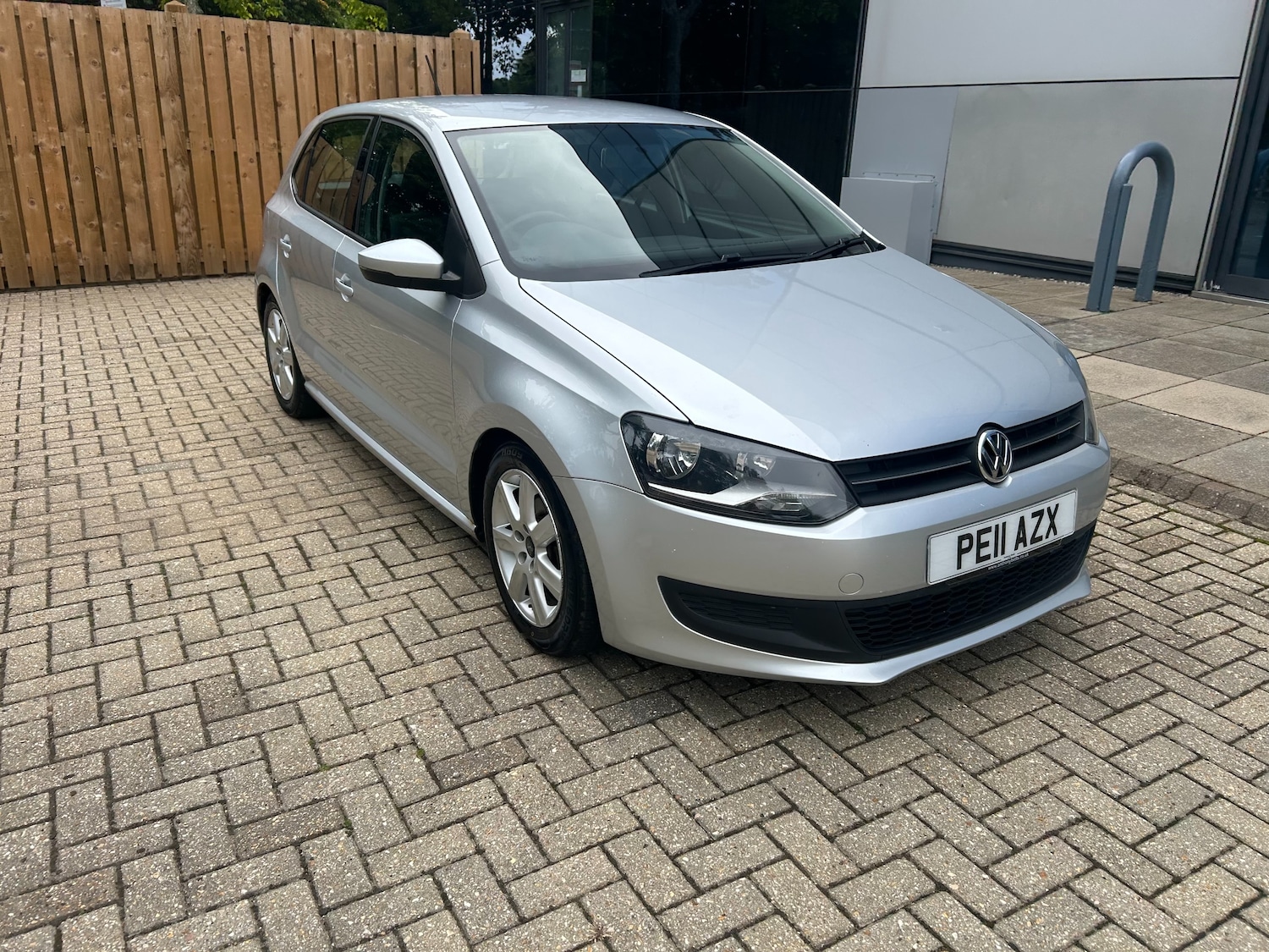 Used Volkswagen Polo 2011 for sale - 77124321: Photo 10