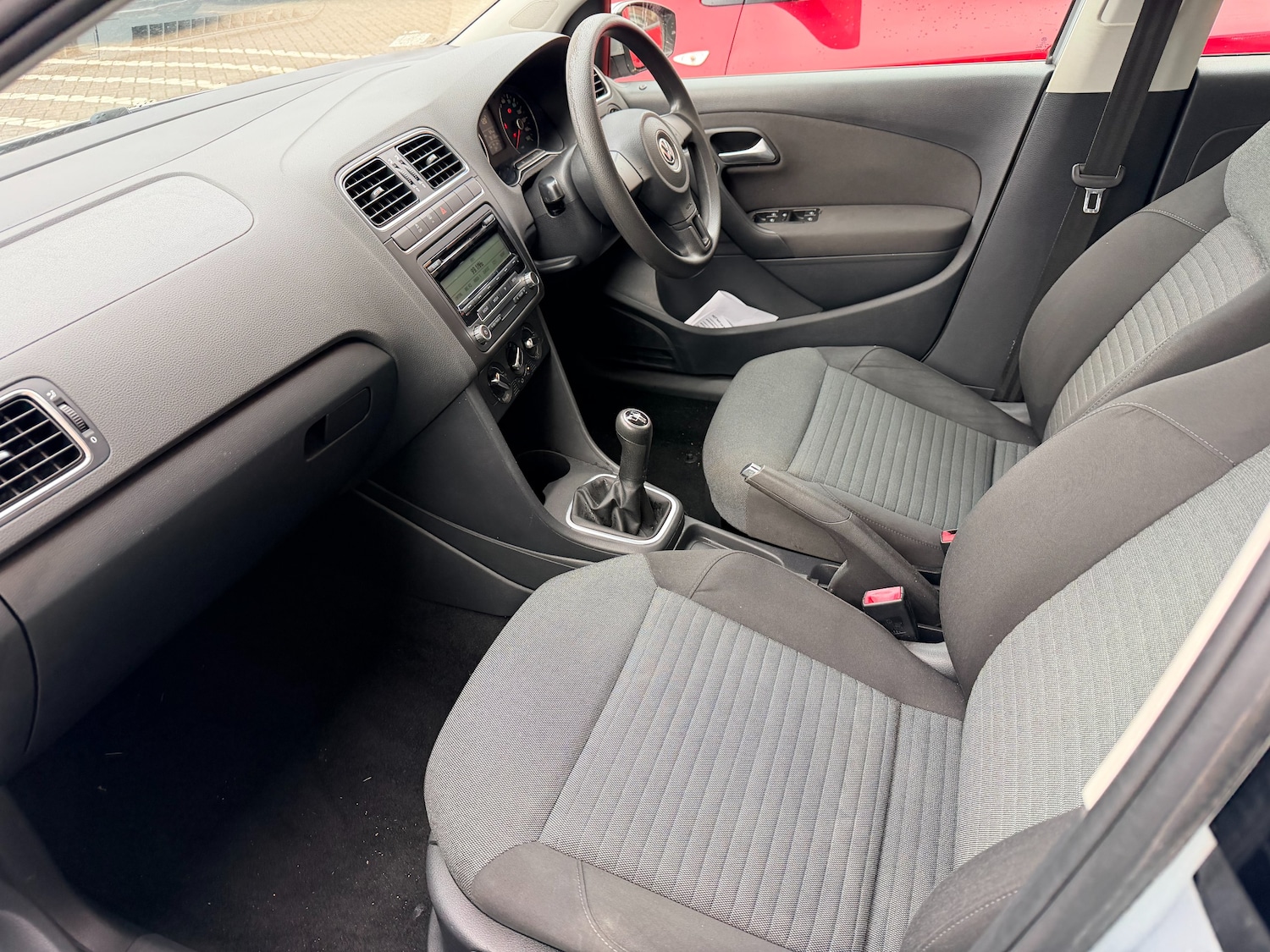 Used Volkswagen Polo 2011 for sale - 77124321: Photo 23