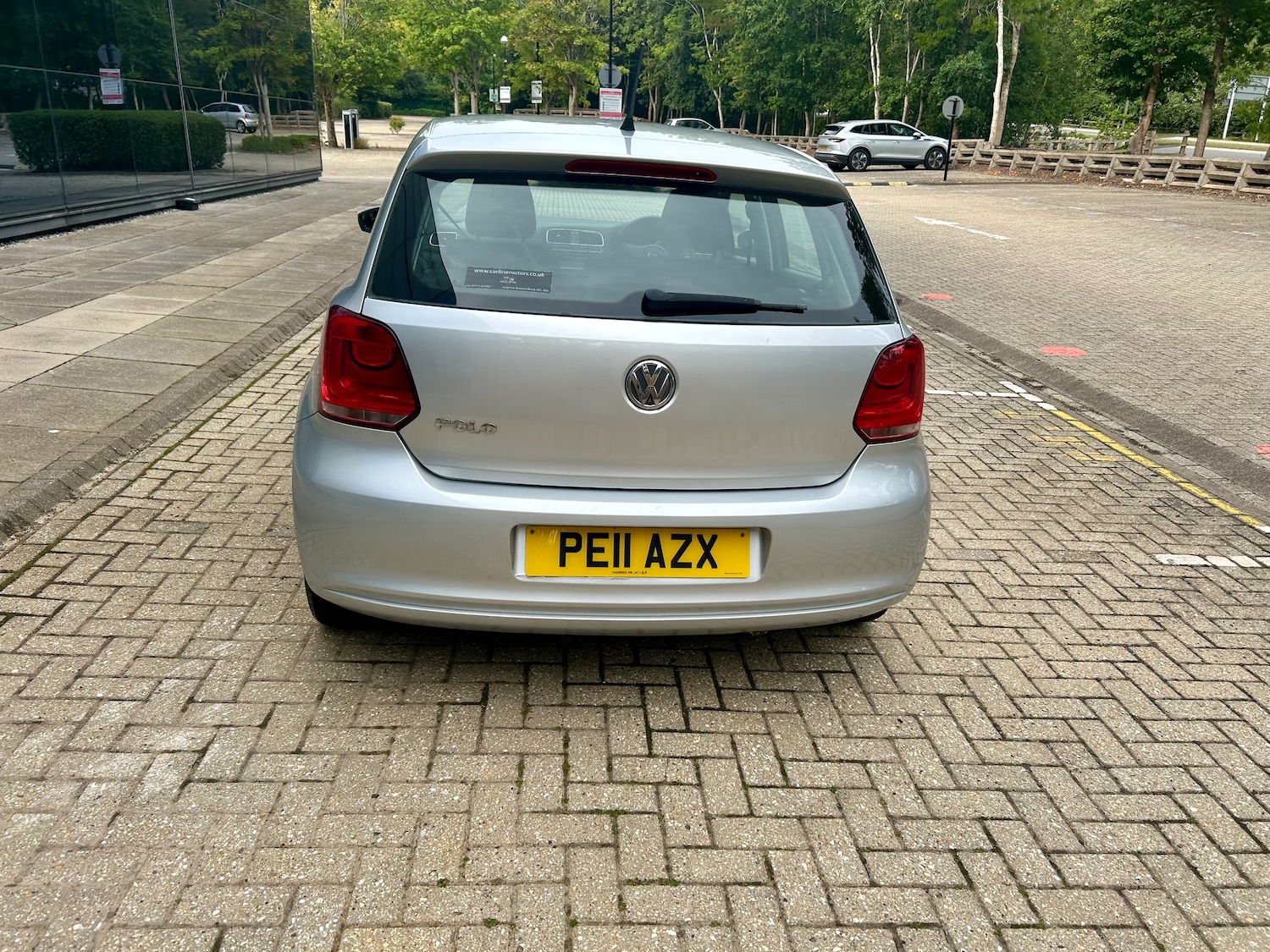 Used Volkswagen Polo 2011 for sale - 77124321: Photo 5