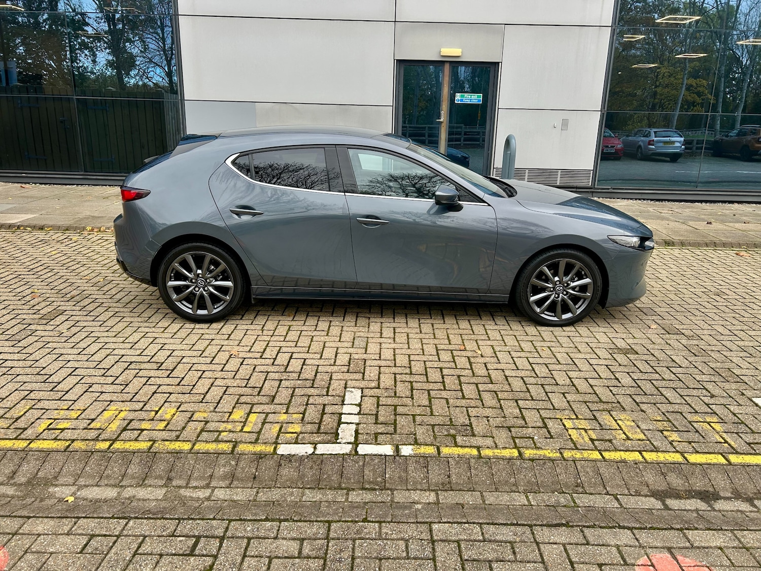 Used Mazda Mazda3 2023 for sale - 77124292: Photo 5