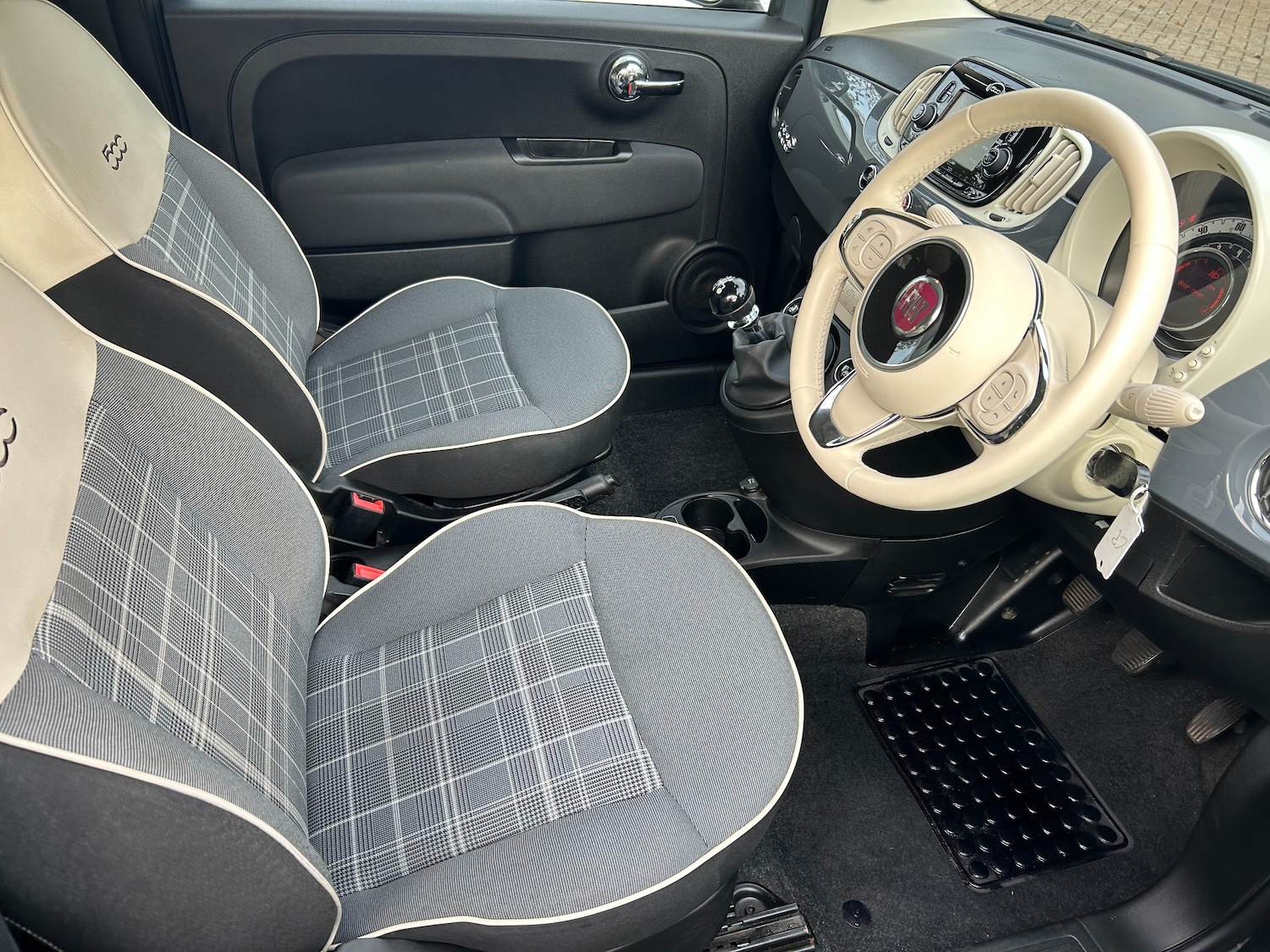 Used Fiat 500 2018 for sale - 77124285: Photo 35