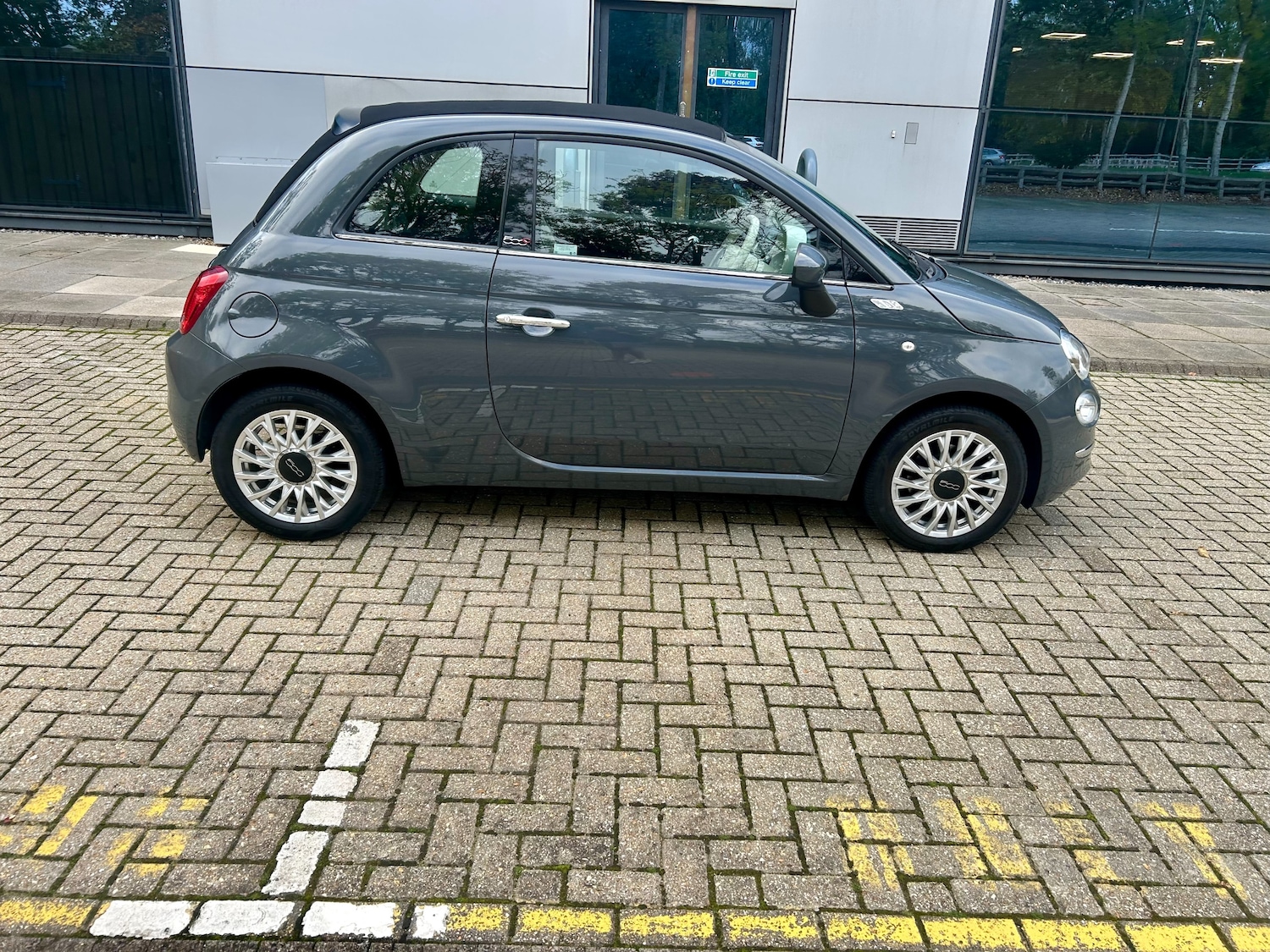 Used Fiat 500 2018 for sale - 77124285: Photo 5