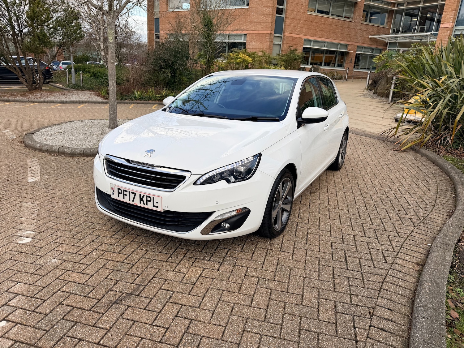 Used Peugeot 308 2017 for sale - 77269414: Photo 10