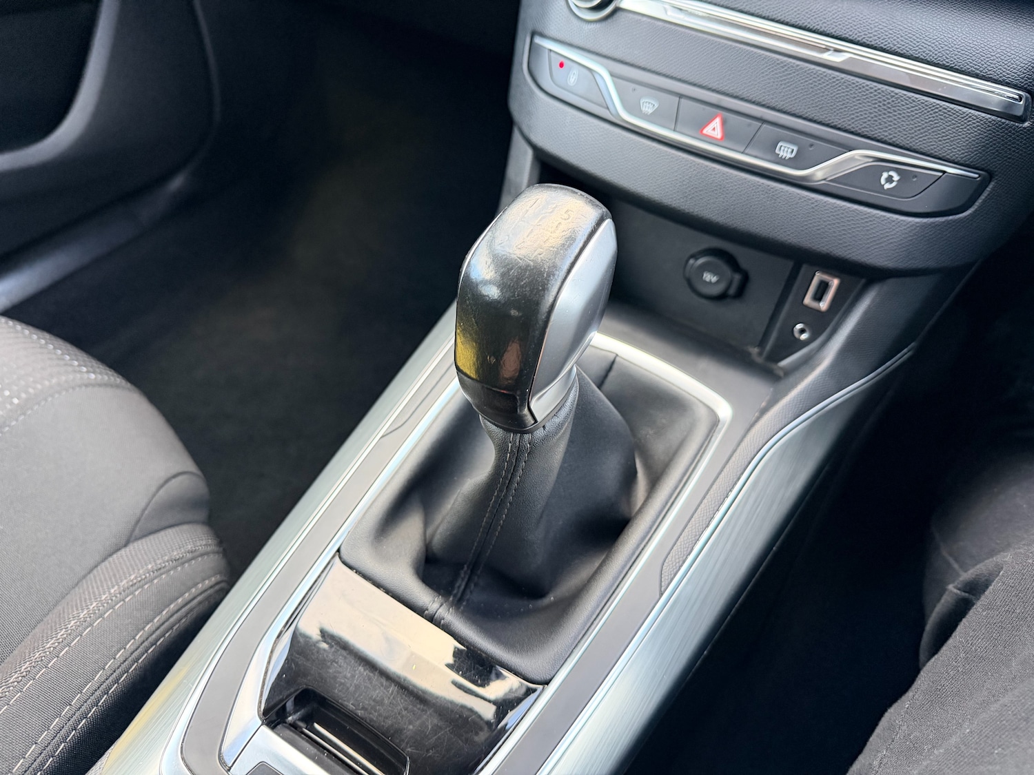 Used Peugeot 308 2017 for sale - 77269414: Photo 20