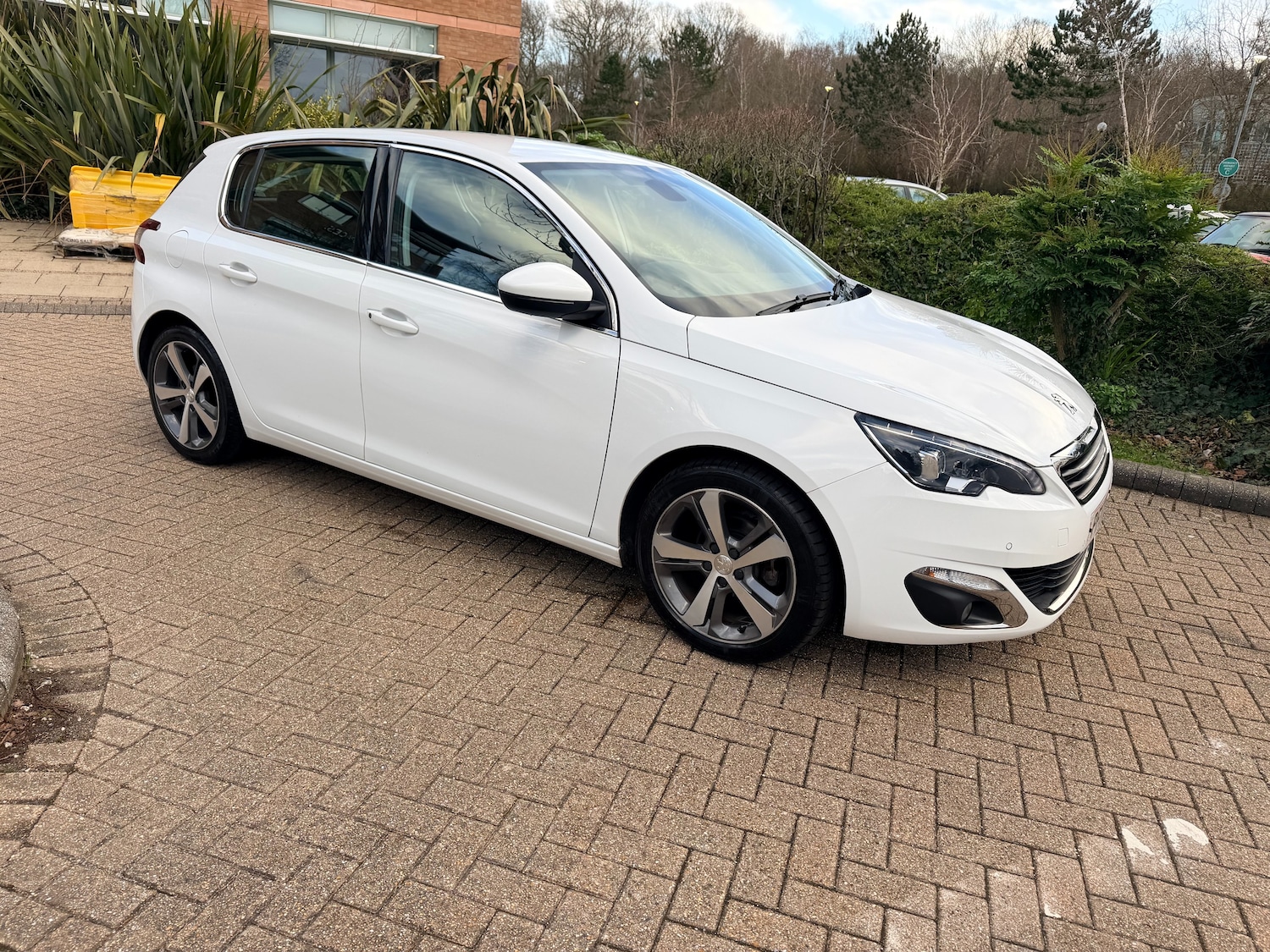 Used Peugeot 308 2017 for sale - 77269414: Photo 4