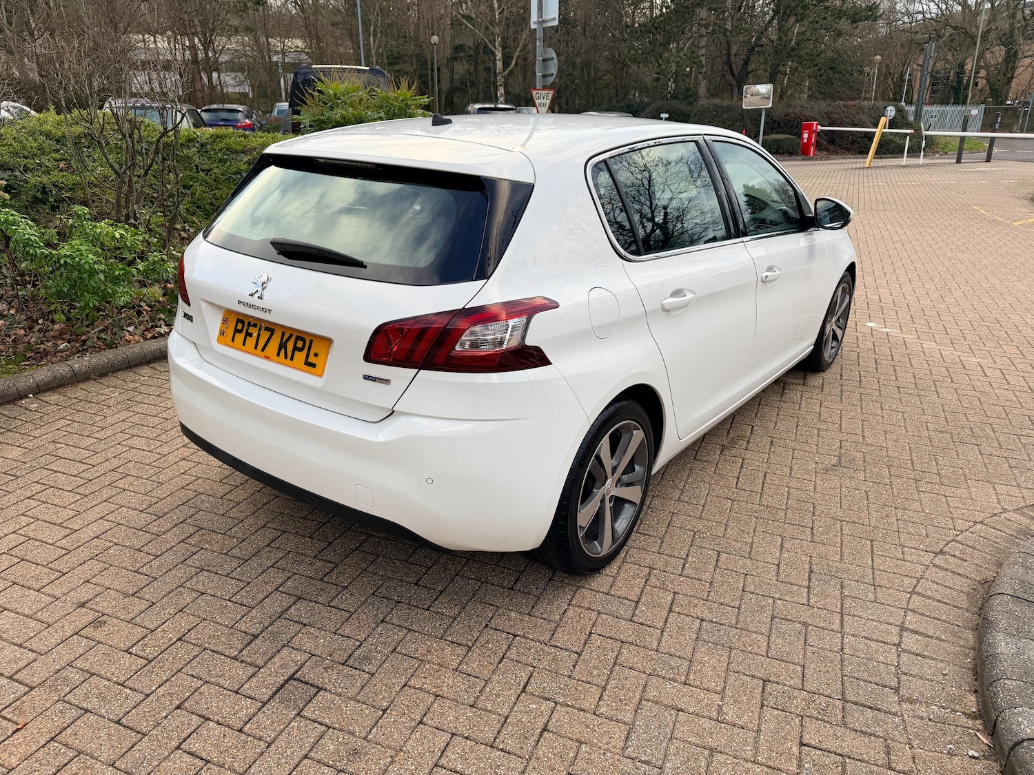 Used Peugeot 308 2017 for sale - 77269414: Photo 5