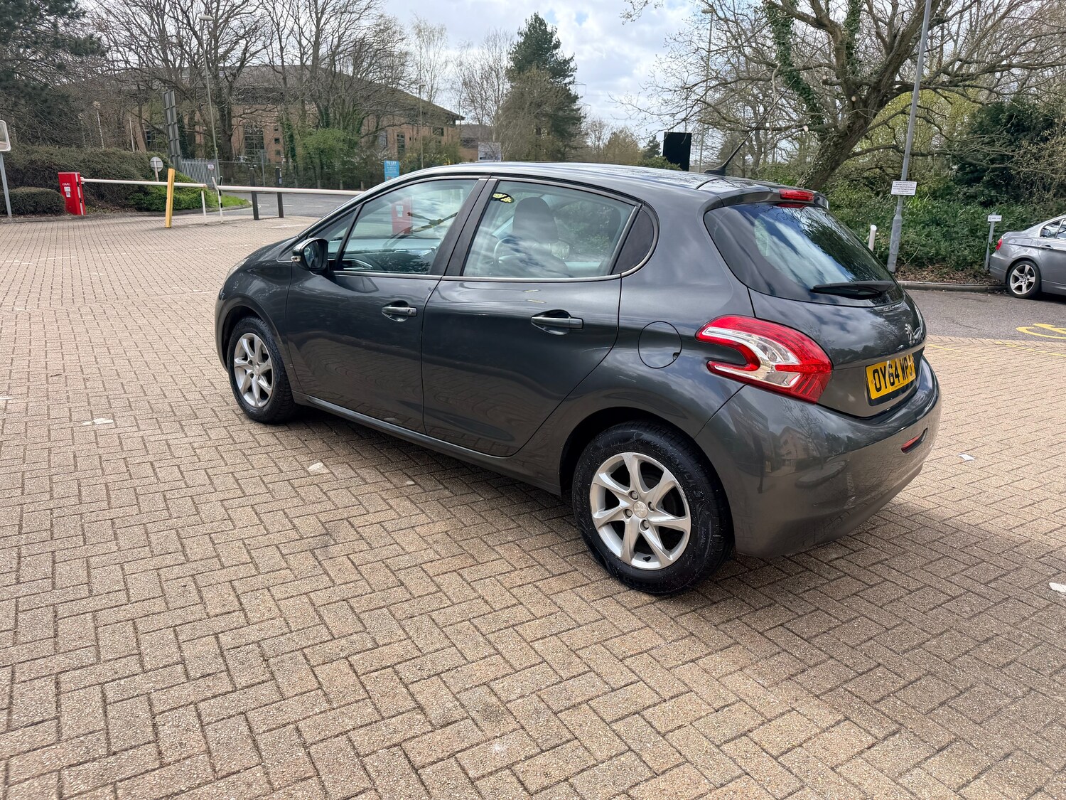 Used Peugeot 208 for sale - 78069742: Photo 9