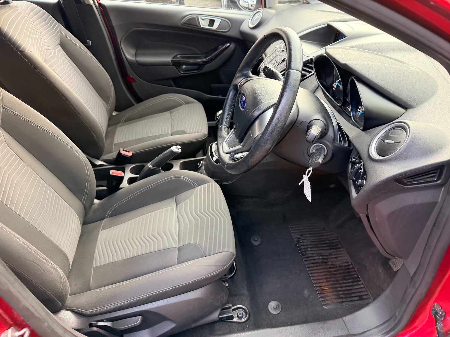 Used Ford Fiesta 2015 for sale - 77124300: Photo 15