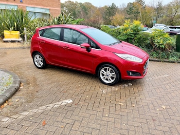 Used Ford Fiesta 2015 for sale - 77124300: Photo