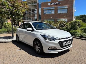 Used Hyundai i20 2017 for sale - 78939137: Photo