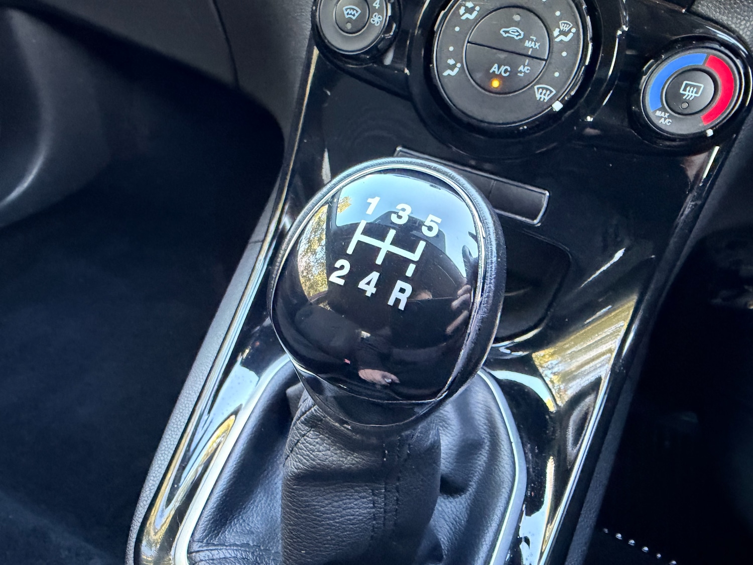 Used Ford Fiesta 2014 for sale - 77124281: Photo 22