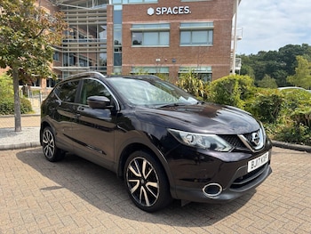Used Nissan Qashqai 2017 for sale - 79341680: Photo