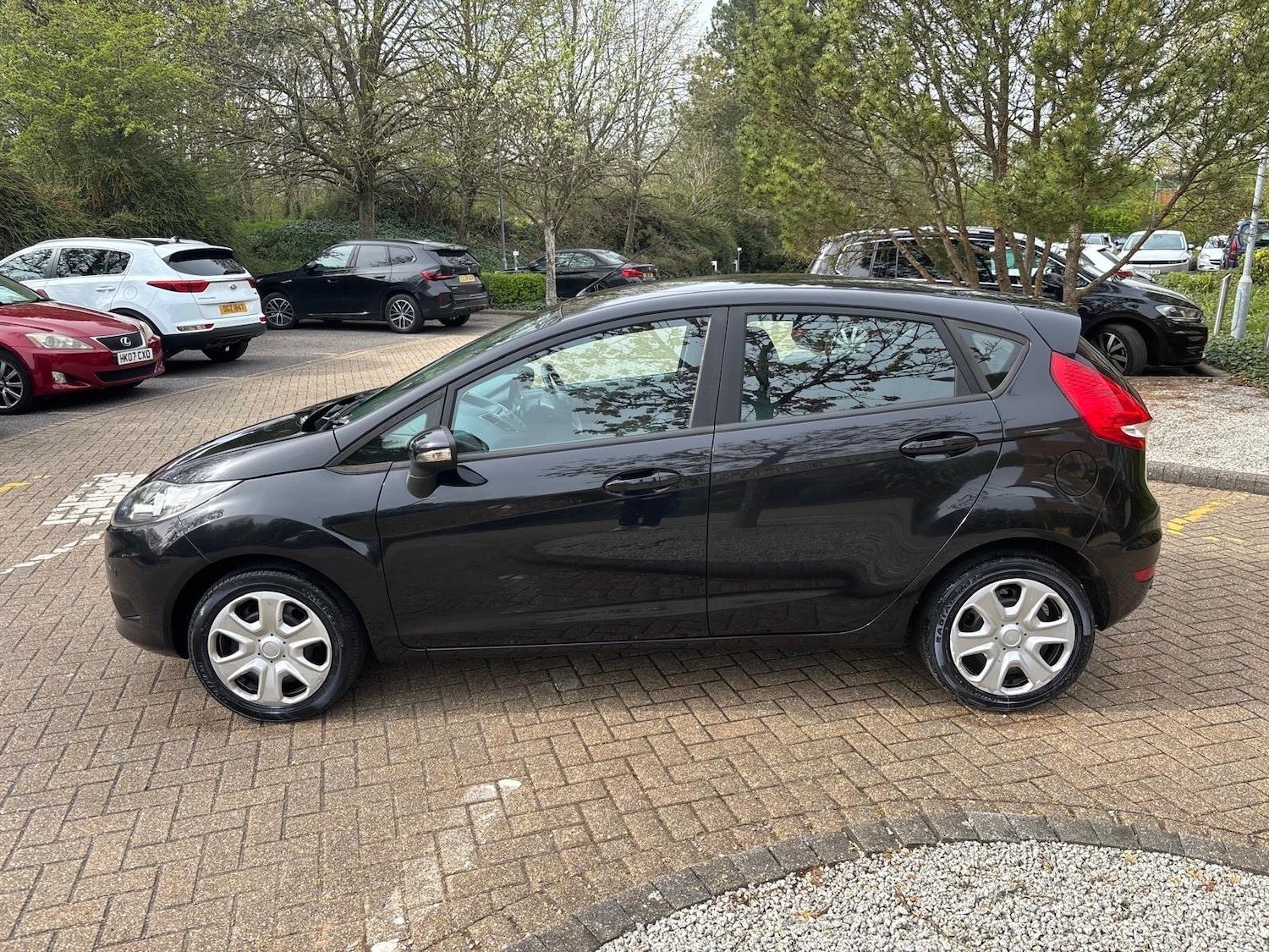 Used Ford Fiesta 2010 for sale - 78201481: Photo 8