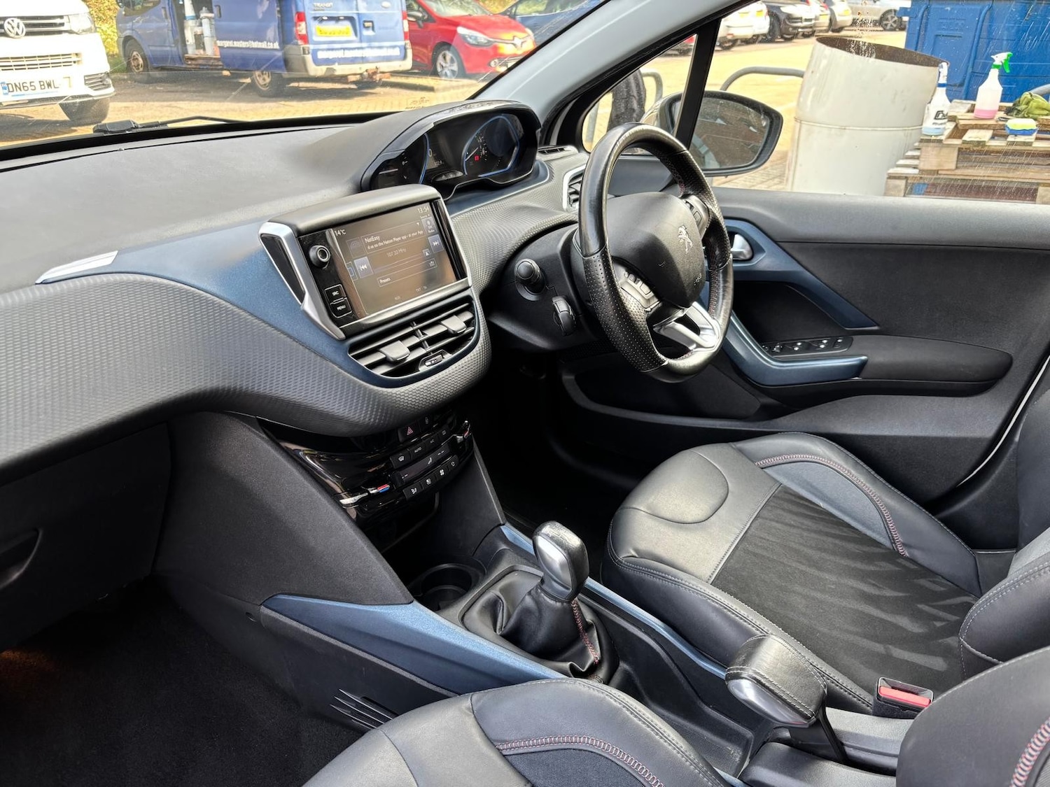 Used Peugeot 2008 2014 for sale - 77578832: Photo 25
