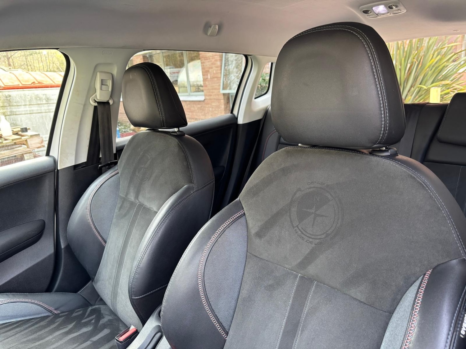 Used Peugeot 2008 2014 for sale - 77578832: Photo 26