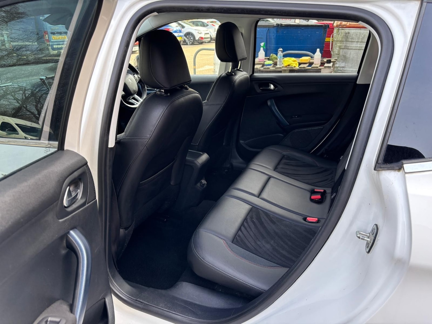 Used Peugeot 2008 2014 for sale - 77578832: Photo 29