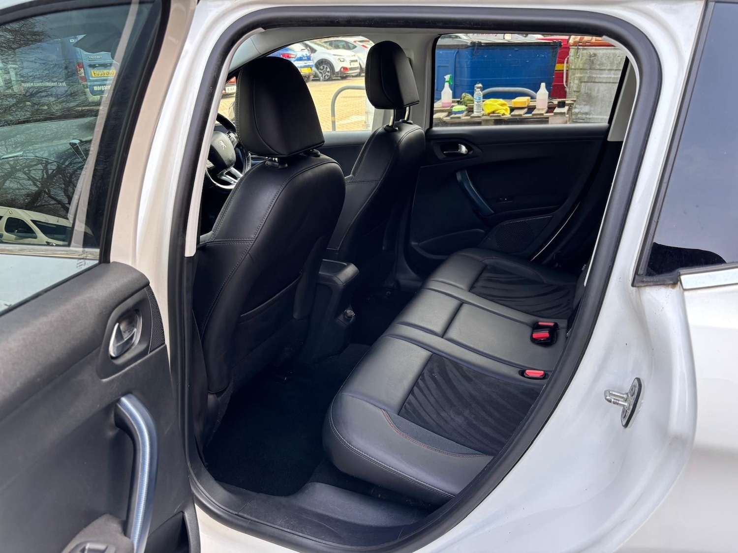 Used Peugeot 2008 2014 for sale - 77578832: Photo 31