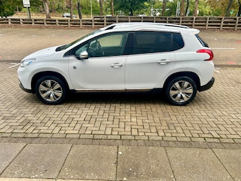 Used Peugeot 2008 2014 for sale - 77578832: Photo
