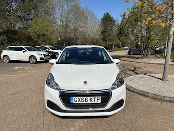 Used Peugeot 208 2016 for sale - 78049889: Photo