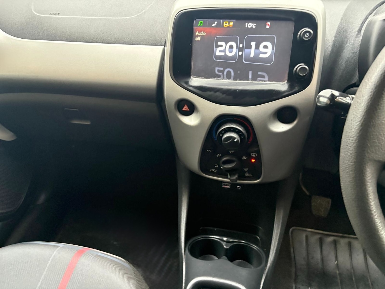 Used Peugeot 108 2015 for sale - 77398482: Photo 14