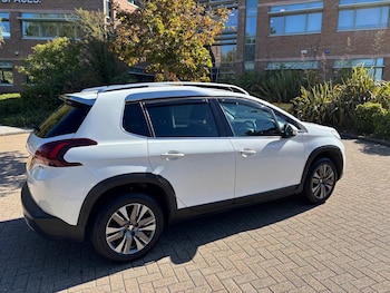Used Peugeot 2008 2016 for sale - 79463011: Photo