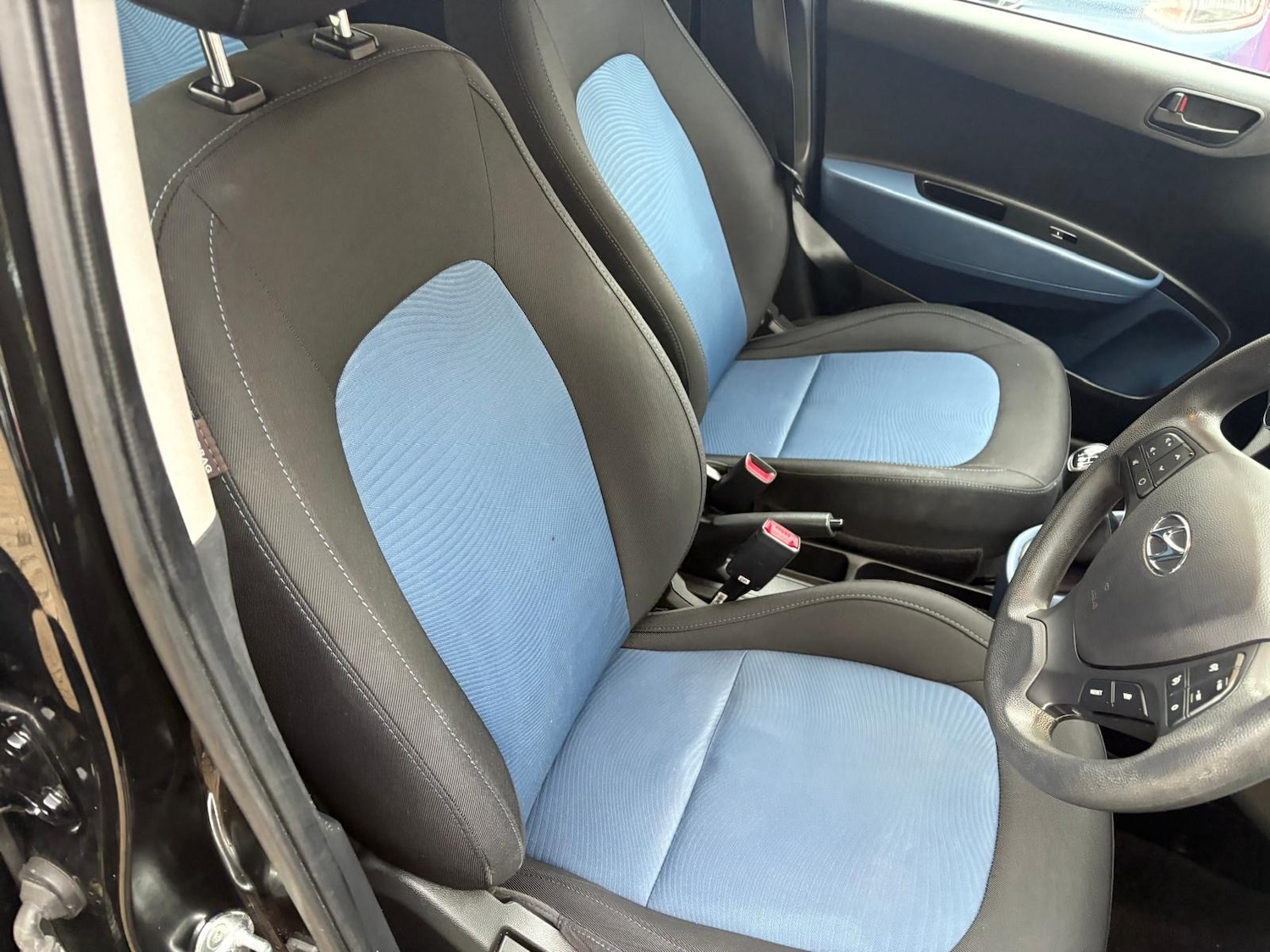 Used Hyundai i10 2014 for sale - 77124301: Photo 23