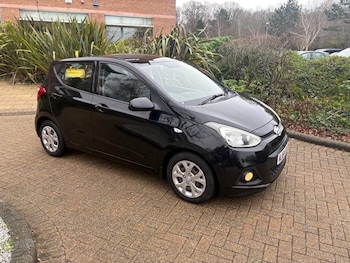 Used Hyundai i10 2014 for sale - 77124301: Photo