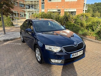 Used Skoda Octavia 2015 for sale - 79710209: Photo
