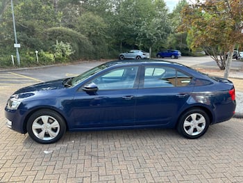 Used Skoda Octavia 2015 for sale - 79710209: Photo