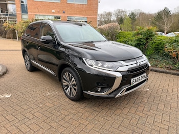 Used Mitsubishi Outlander 2019 for sale - 78049861: Photo
